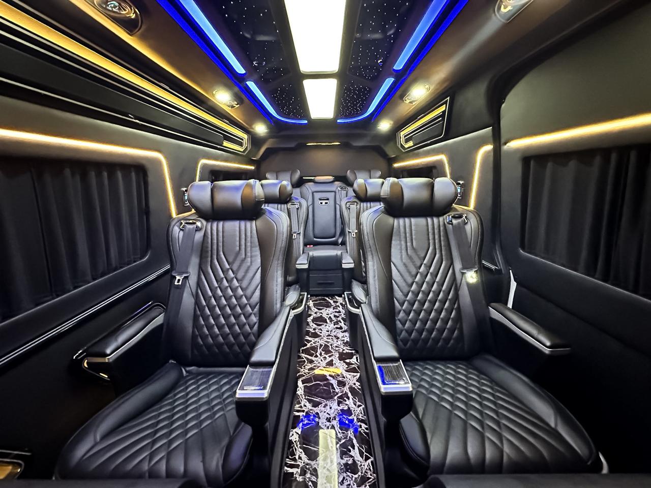 Hardy Classic Luxury Cars