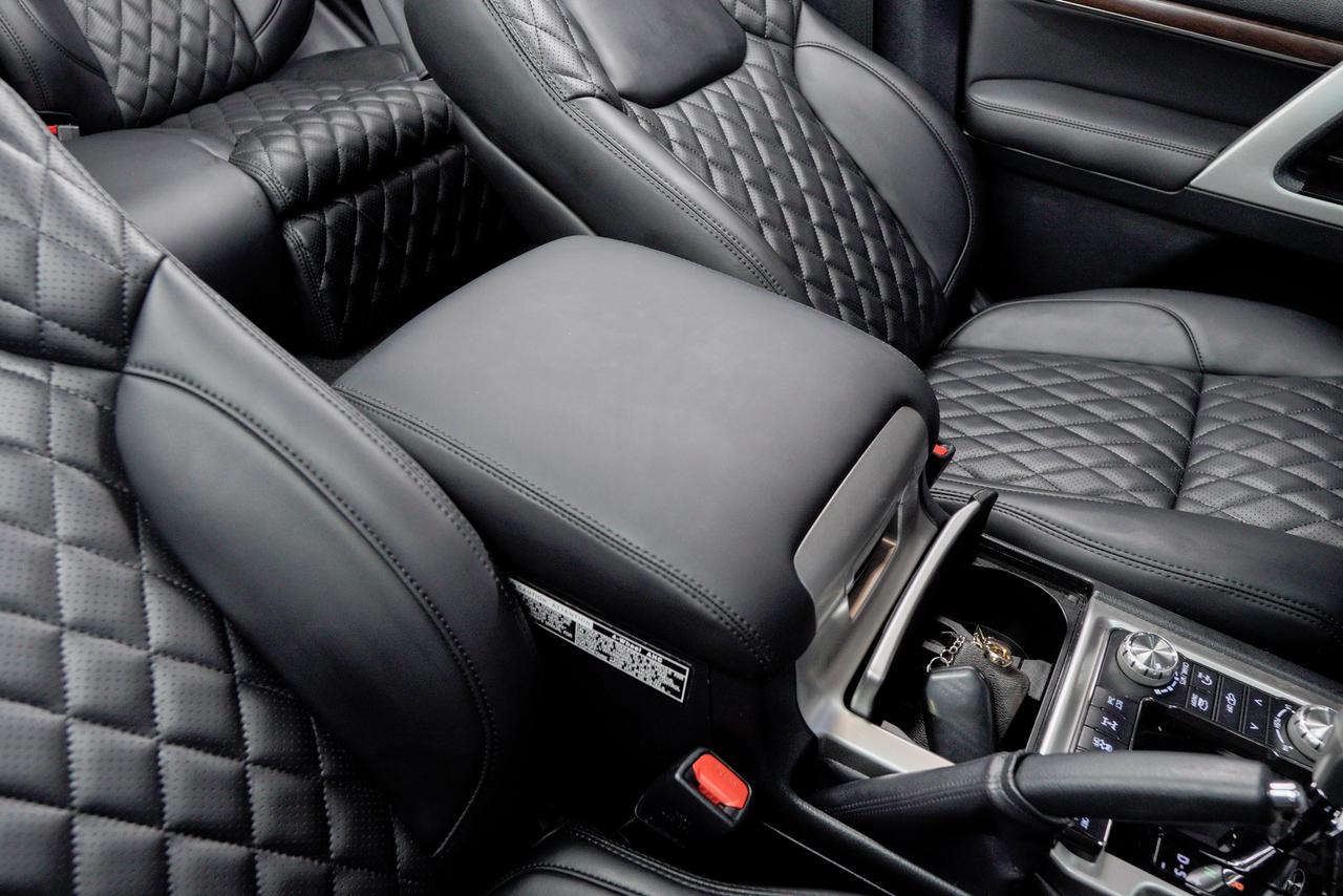 Hardy Classic Luxury Cars